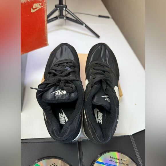 SUPER RARE Nike Decades Discontinued Shoes Never Worn Sz 7 heaven's gate Box - Picture 14 of 16